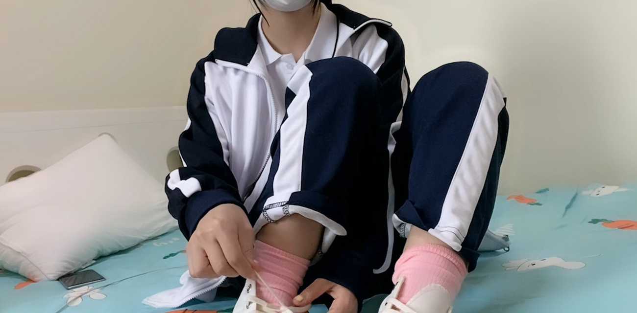 9月12日大赛--校服大赛 海报